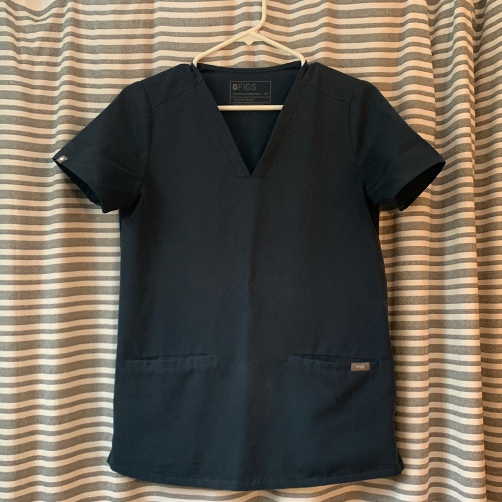 Figs Top - image 1